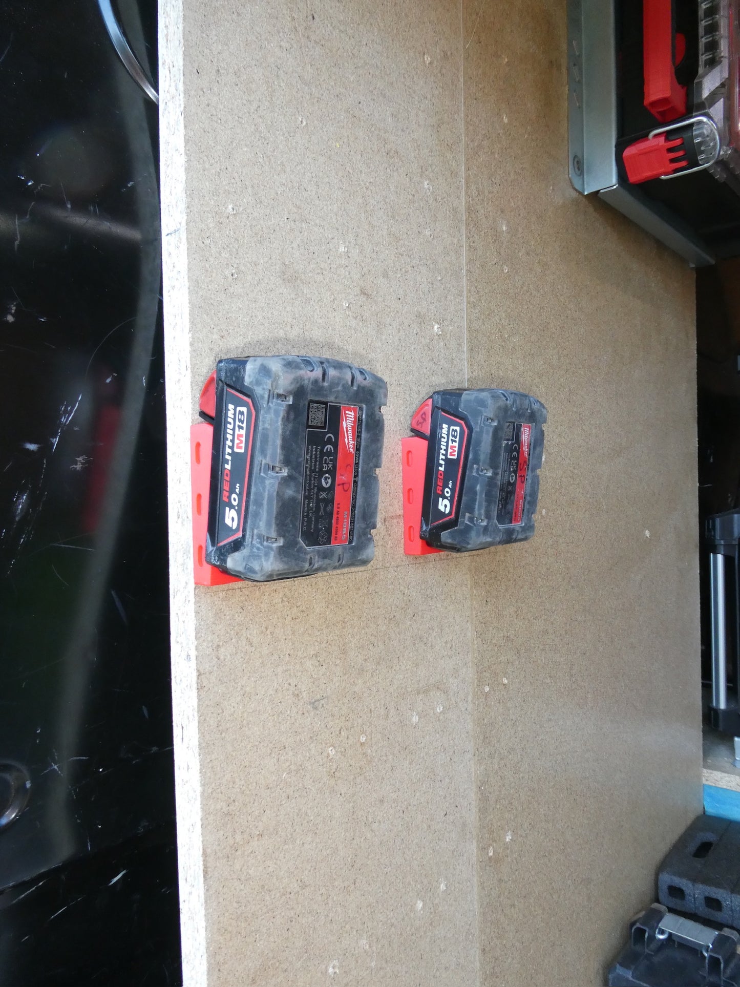 Milwaukee Compatible Battery Mount M18